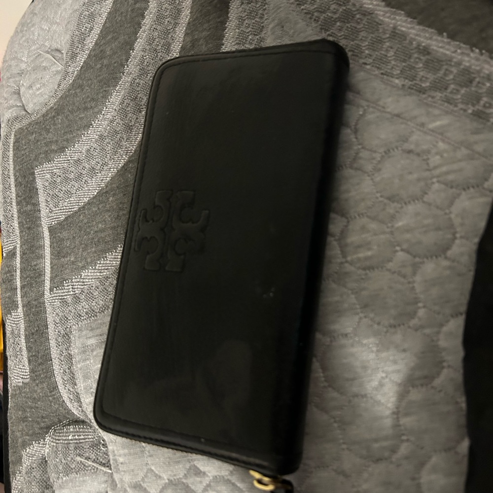 Brand new Tory Burch wallet
